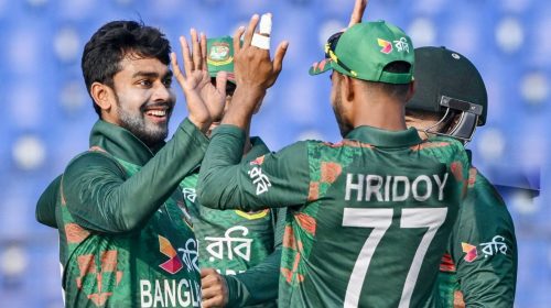 মিরাজের নেতৃত্বে প্রথম ওয়ানডেতে নামছে বাংলাদেশ, যেমন হবে একাদশ